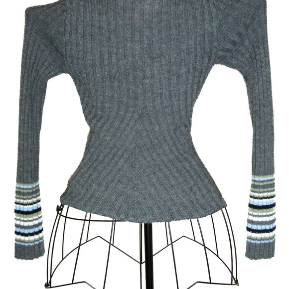 Copper Key Grey Sweater with striped cuffs Small Unique Sleeves form-fitting - Picture 7 of 11